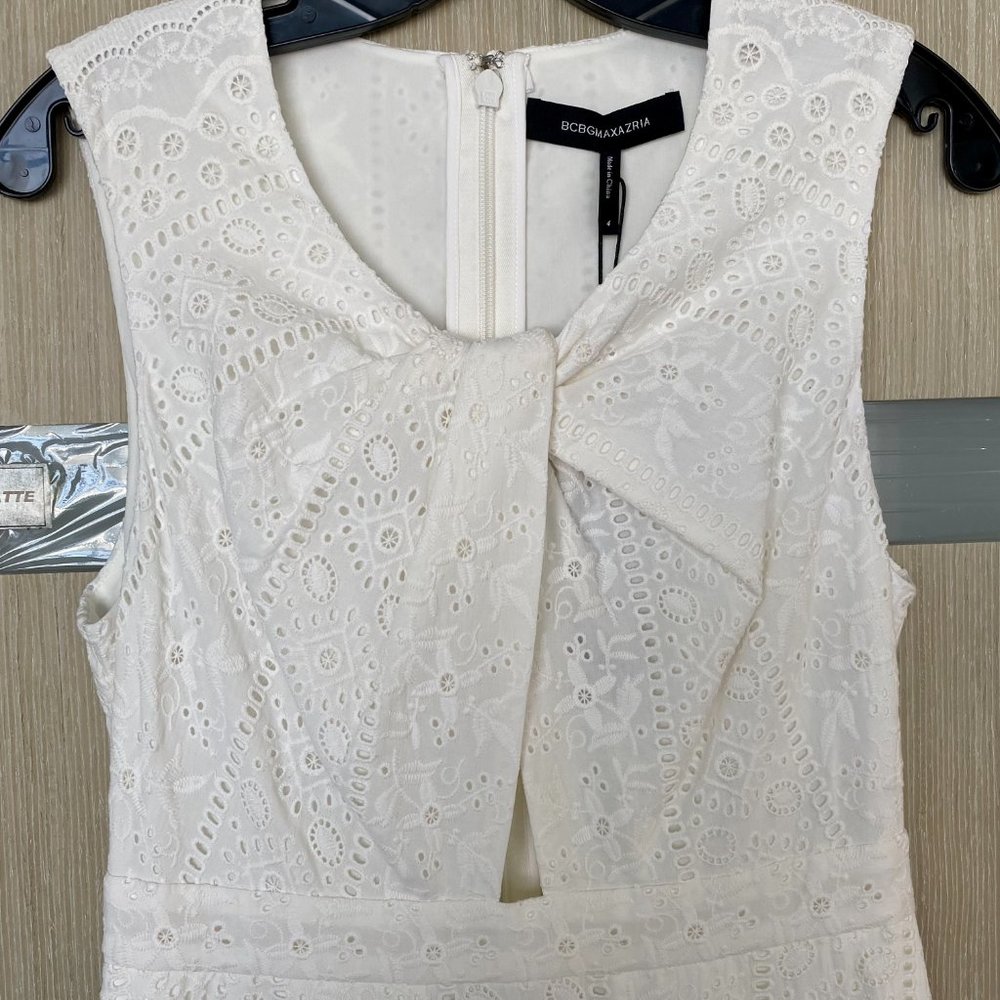 WHITE EYELIT MAXI WITH POCKETS